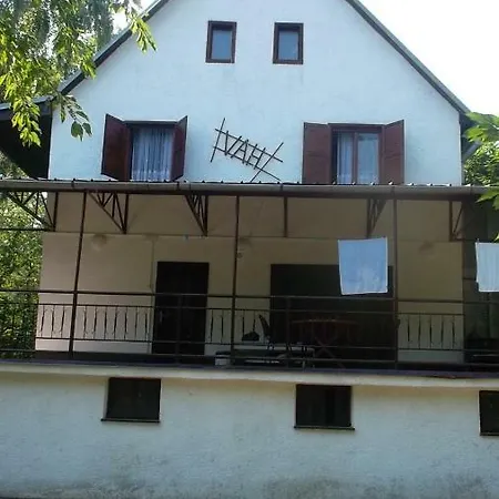 Chata Vah Pensjonat