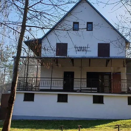 Chata Vah Pensjonat *
